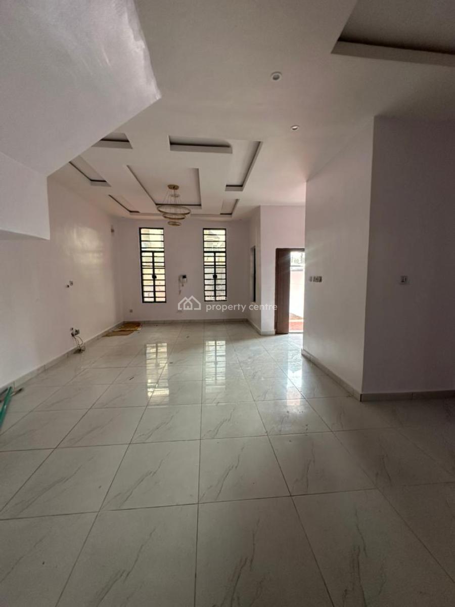 4 Bedroom Semi-detached Duplex with Bq, Chevron, Lekki, Lagos, Semi-detached Duplex for Rent