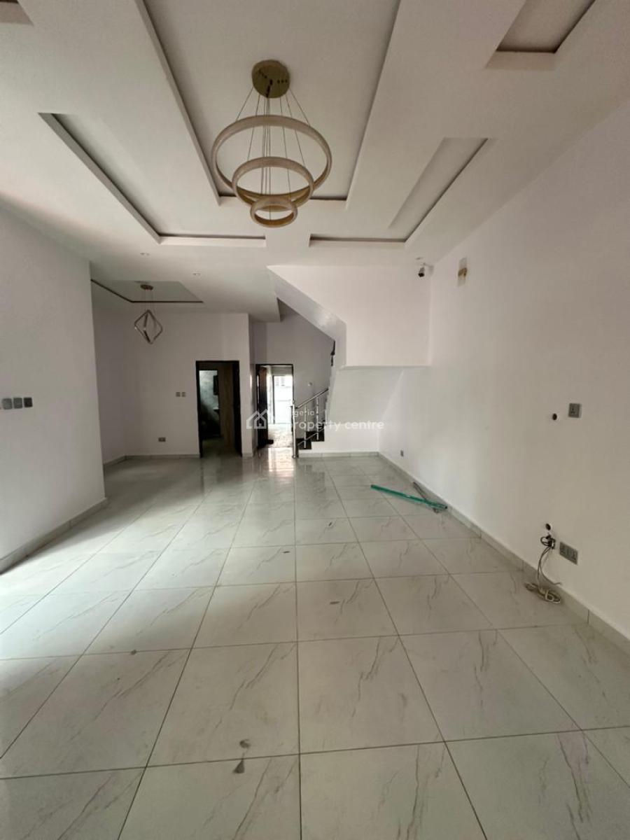 4 Bedroom Semi-detached Duplex with Bq, Chevron, Lekki, Lagos, Semi-detached Duplex for Rent