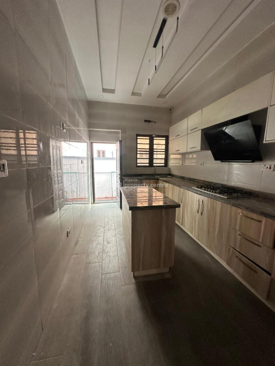 4 Bedroom Semi-detached Duplex with Bq, Chevron, Lekki, Lagos, Semi-detached Duplex for Rent