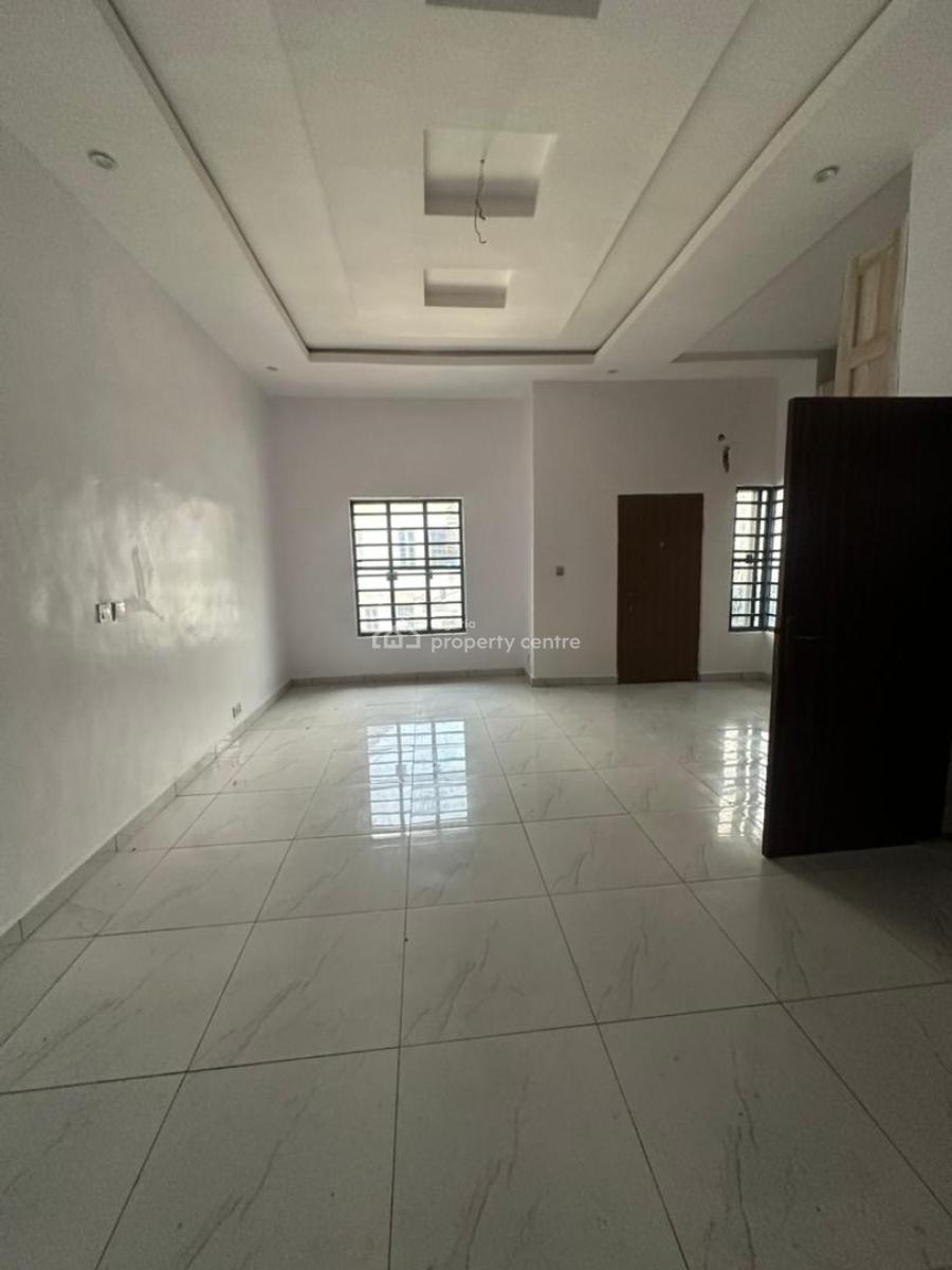 4 Bedroom Semi-detached Duplex with Bq, Chevron, Lekki, Lagos, Semi-detached Duplex for Rent