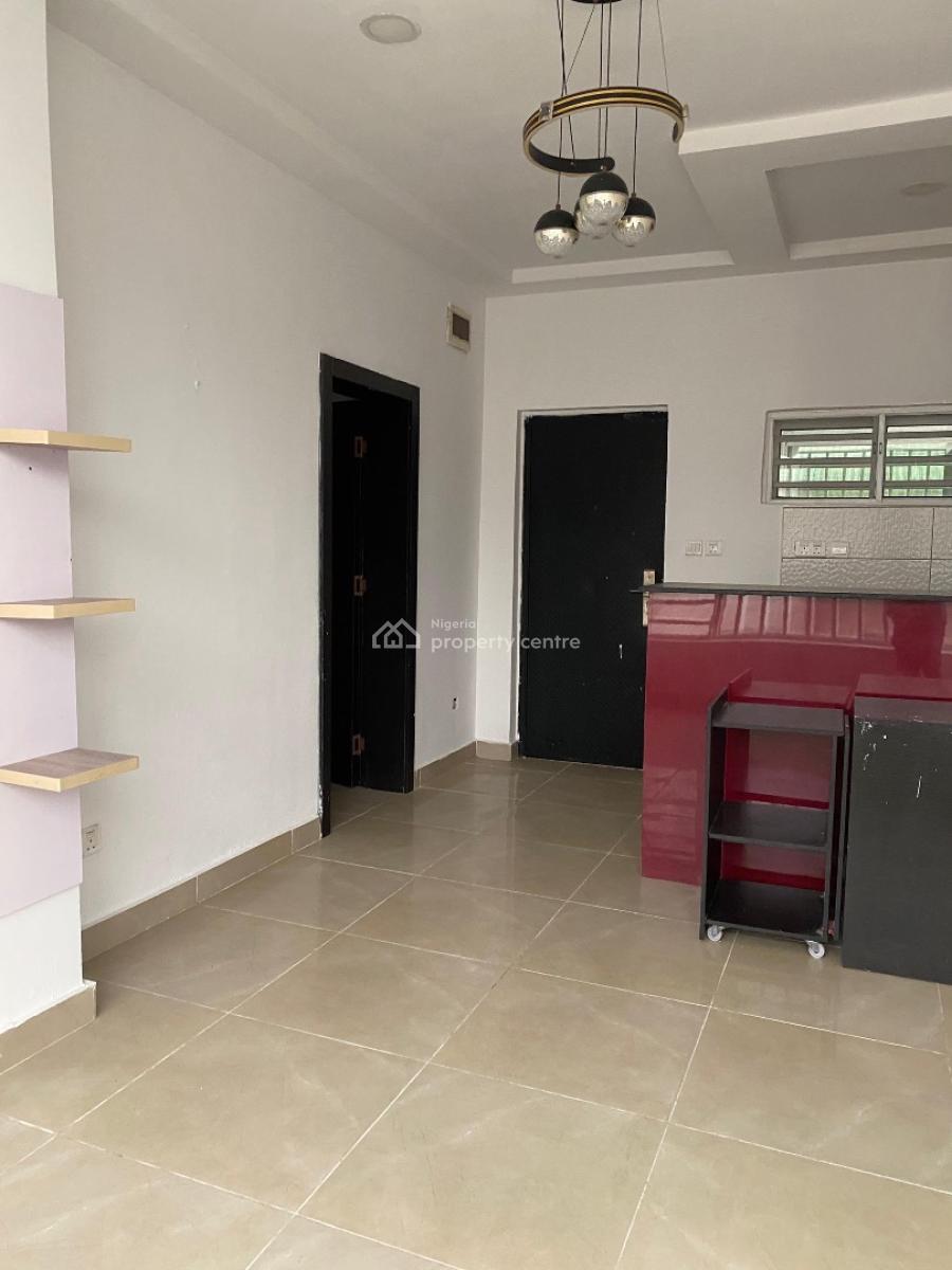 Serviced 1 Bedroom Apartment in Ikate Elegushi By Meadow Hall, Ikate Elegushi Meadow Hall Side., Ikate Elegushi, Lekki, Lagos, Mini Flat (room and Parlour) for Rent