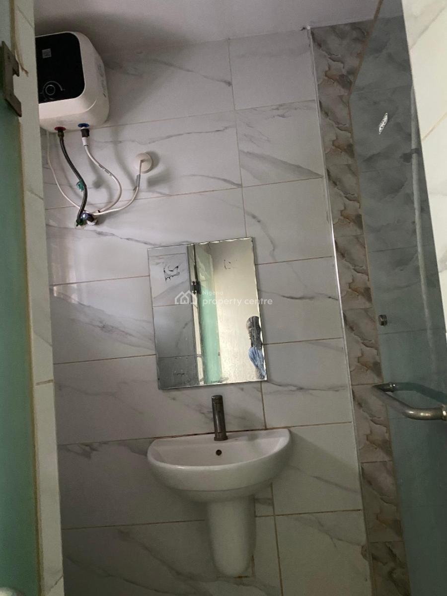Serviced 1 Bedroom Apartment in Ikate Elegushi By Meadow Hall, Ikate Elegushi Meadow Hall Side., Ikate Elegushi, Lekki, Lagos, Mini Flat (room and Parlour) for Rent