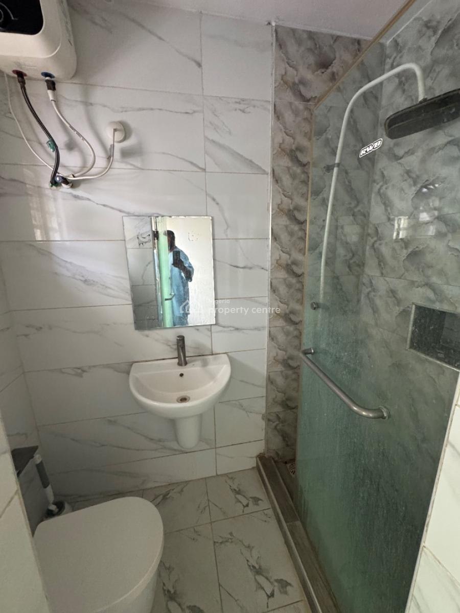 Serviced 1 Bedroom Apartment, Meadow Hall Side., Ikate Elegushi, Lekki, Lagos, Mini Flat (room and Parlour) for Rent