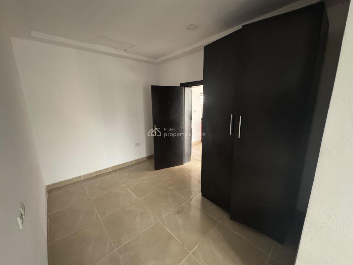 Serviced 1 Bedroom Apartment, Meadow Hall Side., Ikate Elegushi, Lekki, Lagos, Mini Flat (room and Parlour) for Rent