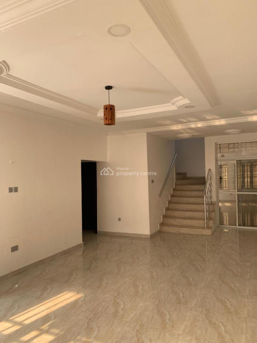 Beautiful 4bedroom with Security House Secured Flood Free Estate, Secured Estate, Ologolo, Lekki, Lagos, Detached Duplex for Rent