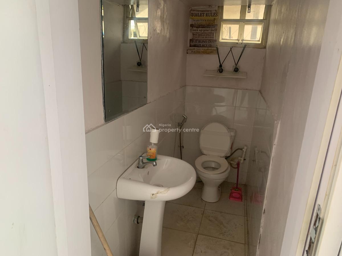 Luxury and Spacious Shop Space., Lekki Phase 1, Lekki, Lagos, Shop for Rent