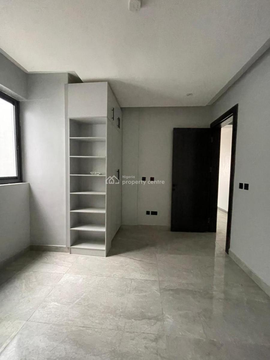 Exquisite 5 Bedroom Penthouse with Pool and Elevator in a Serene, Lekki Phase 1, Lekki, Lagos, Terraced Duplex for Sale