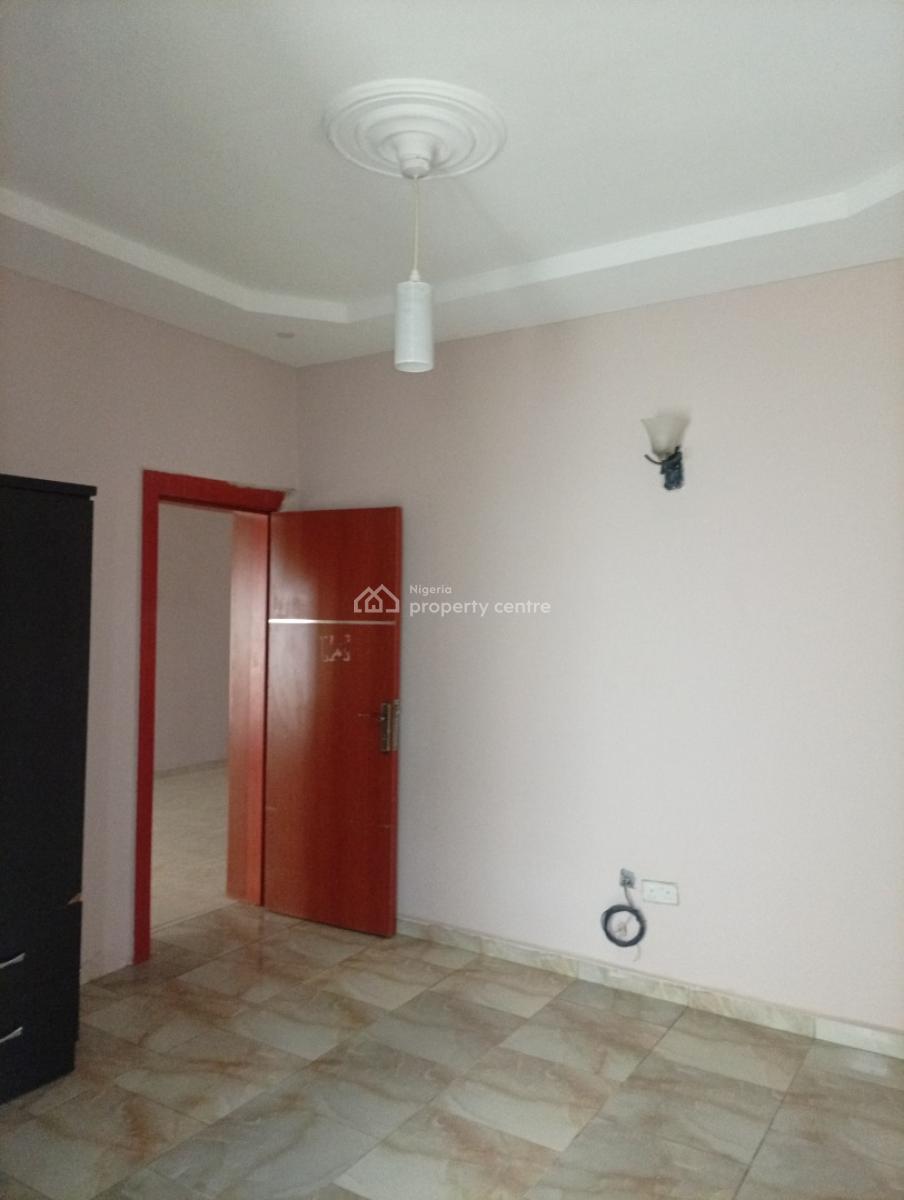 Spacious and Clean 4 Bedroom Terraced Duplex with a Bq, Guzape District, Abuja, Terraced Duplex for Rent