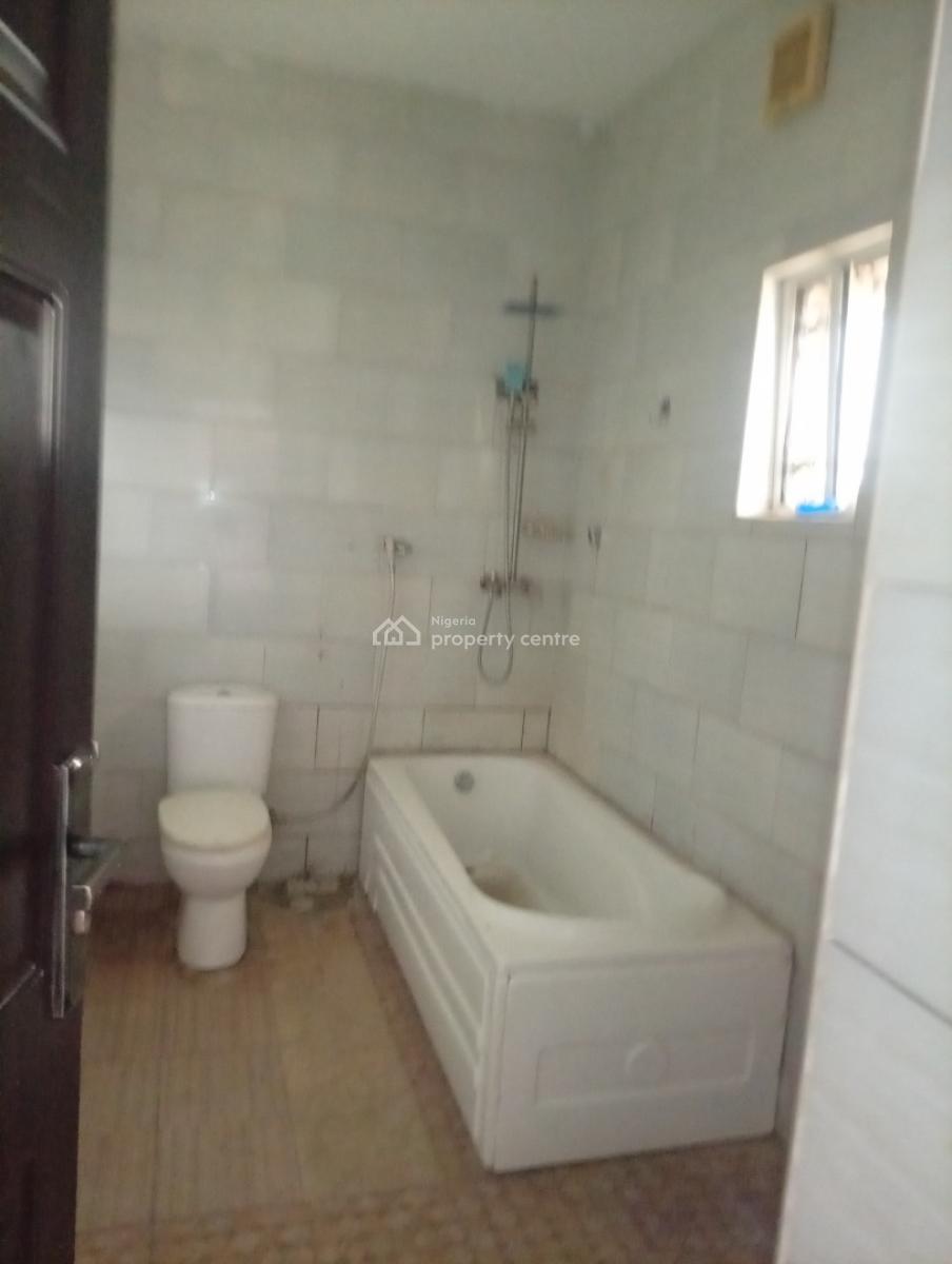 Spacious and Clean 4 Bedroom Terraced Duplex with a Bq, Guzape District, Abuja, Terraced Duplex for Rent