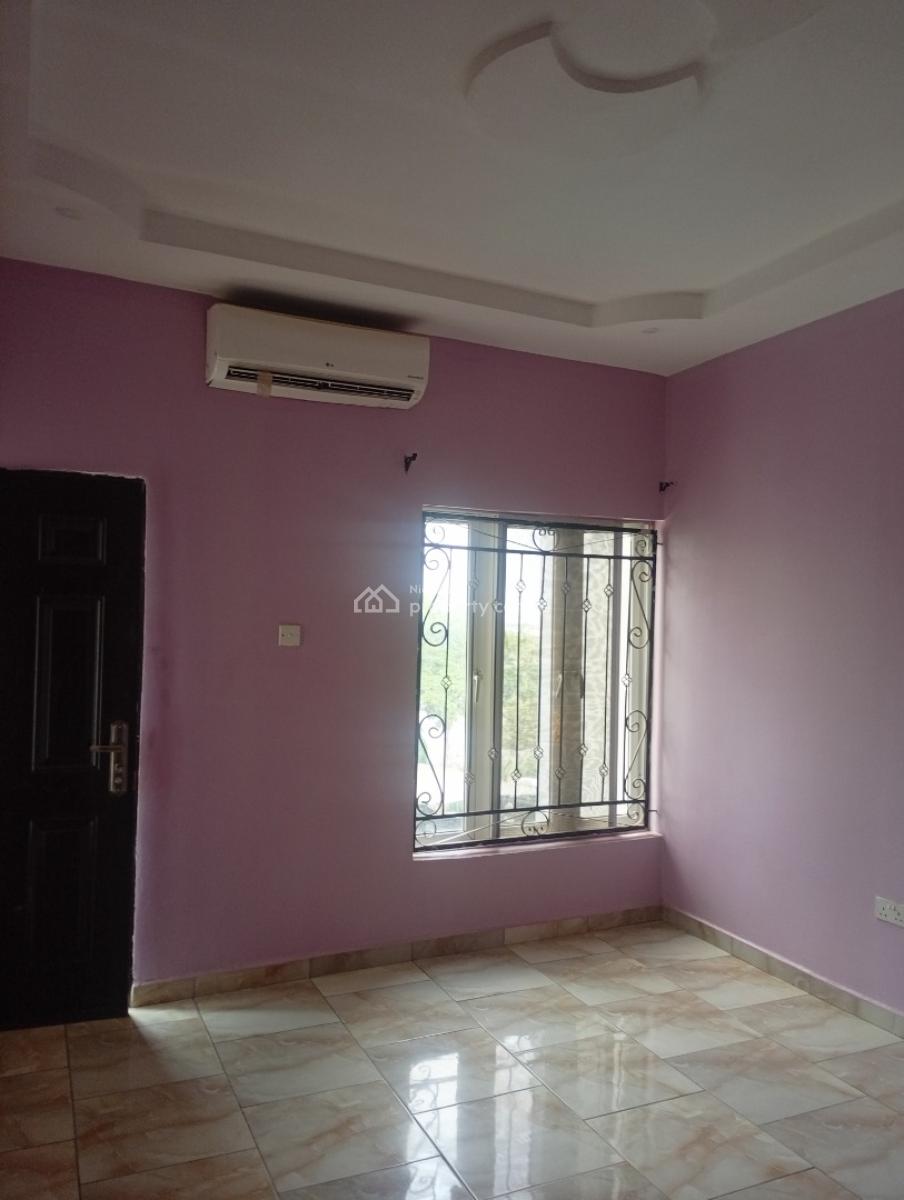 Spacious and Clean 4 Bedroom Terraced Duplex with a Bq, Guzape District, Abuja, Terraced Duplex for Rent