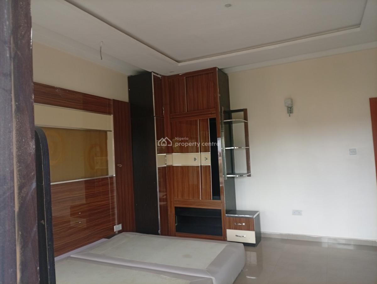 Spacious and Clean 4 Bedroom Terraced Duplex with a Bq, Guzape District, Abuja, Terraced Duplex for Rent