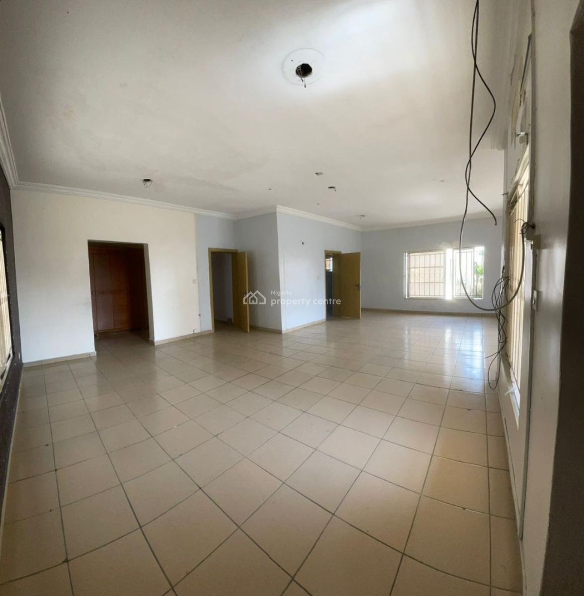 Commercial 4bedroom 2room Bq Ample Parking Secured House, Off Admiralty Way, Lekki Phase 1, Lekki, Lagos, Detached Duplex for Rent