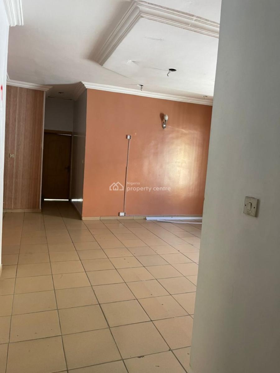 Commercial 4bedroom 2room Bq Ample Parking Secured House, Off Admiralty Way, Lekki Phase 1, Lekki, Lagos, Detached Duplex for Rent