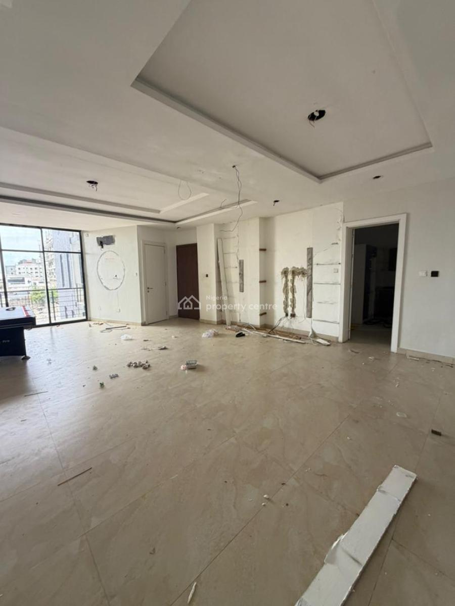 Spacious 3 Bedroom Apartment with Bq,, Lekki Proper, Lekki Phase 1, Lekki, Lagos, Flat / Apartment for Rent