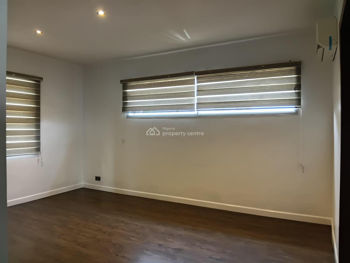 Spacious 3 Bedroom Apartment with Bq, Ikate, Lekki, Lagos, Flat / Apartment for Rent