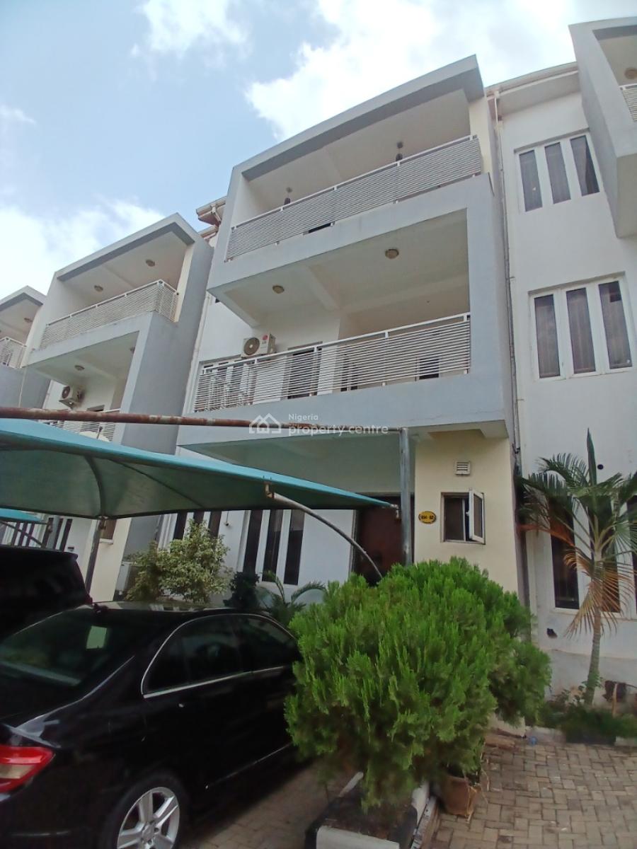 Under Renovation 4 Bedroom Terrace Duplex with 1room Bq, Guzape Abuja Diplomatic Zone, Guzape District, Abuja, Terraced Duplex for Rent