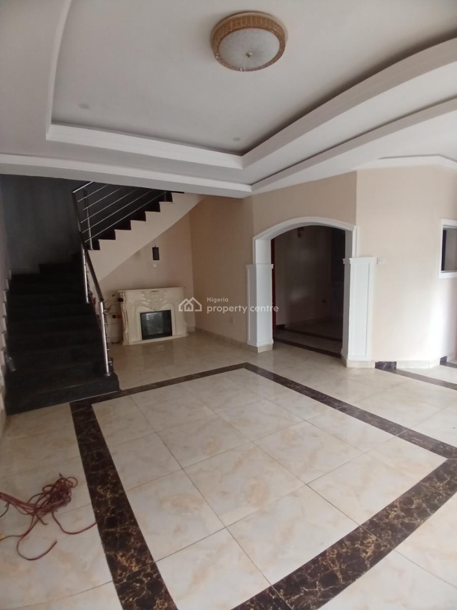 Under Renovation 4 Bedroom Terrace Duplex with 1room Bq, Guzape Abuja Diplomatic Zone, Guzape District, Abuja, Terraced Duplex for Rent