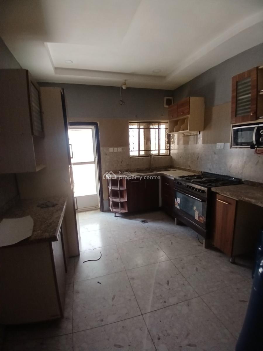 Under Renovation 4 Bedroom Terrace Duplex with 1room Bq, Guzape Abuja Diplomatic Zone, Guzape District, Abuja, Terraced Duplex for Rent