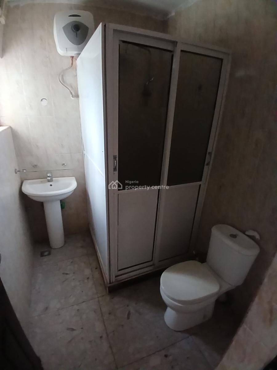 Under Renovation 4 Bedroom Terrace Duplex with 1room Bq, Guzape Abuja Diplomatic Zone, Guzape District, Abuja, Terraced Duplex for Rent