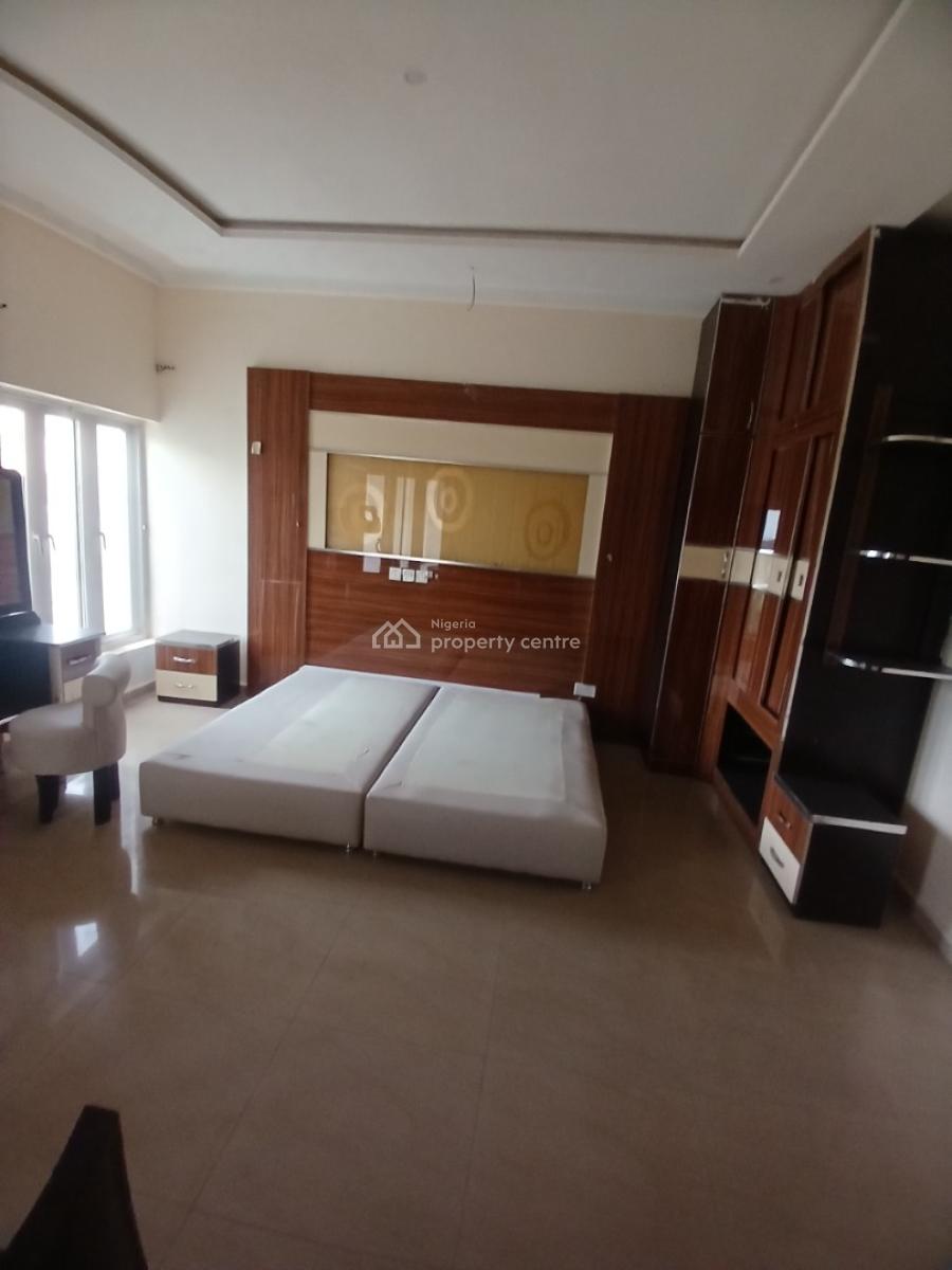 Under Renovation 4 Bedroom Terrace Duplex with 1room Bq, Guzape Abuja Diplomatic Zone, Guzape District, Abuja, Terraced Duplex for Rent
