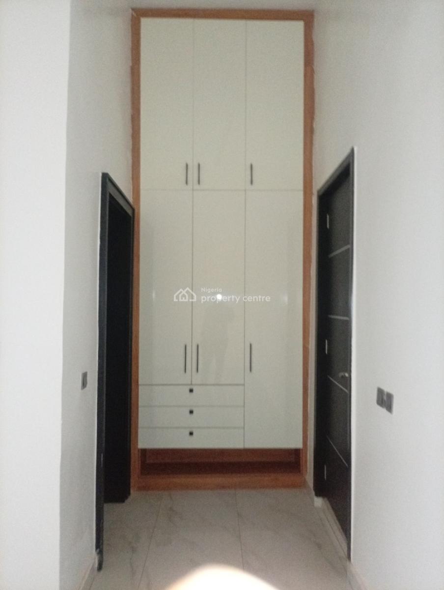 Luxury 9 Bedroom Ambassadorial Mansion with Pool & Elevator with Bqs, Guzape District, Abuja, Detached Duplex for Sale