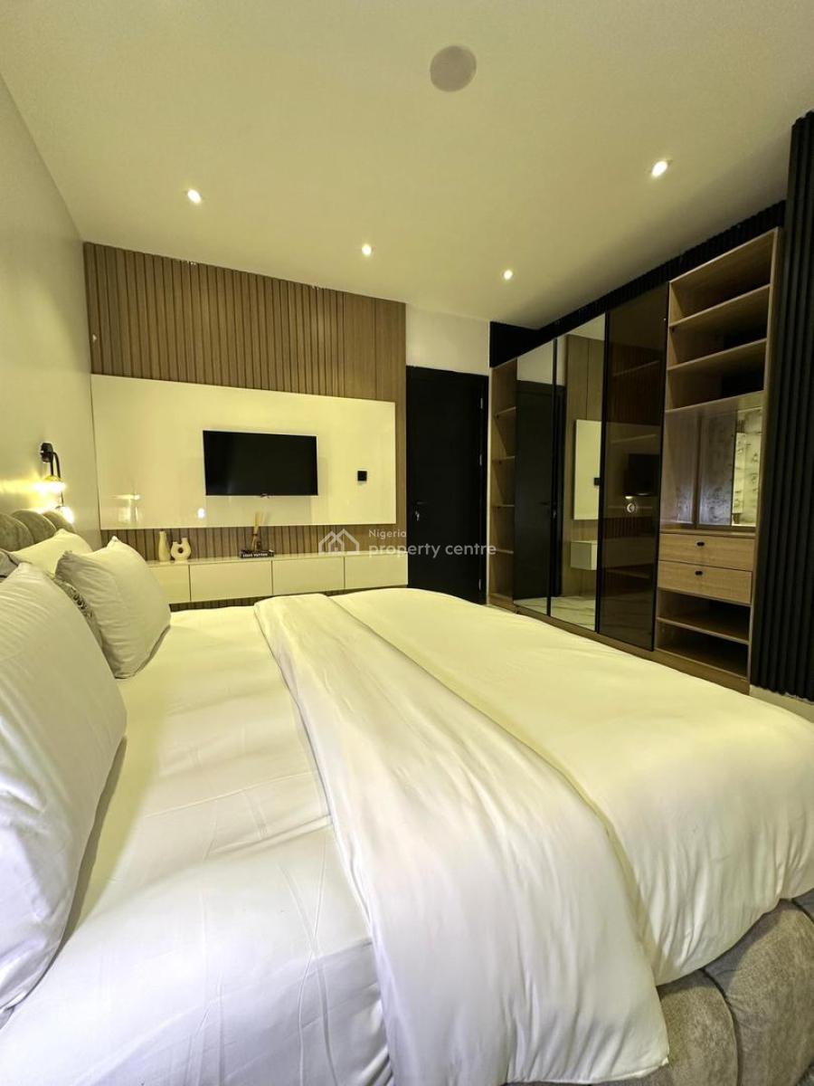 Luxury 3bedroom Pencinema, Bathub & Ps5thouse with, Balcony, En-suite Rooms, Hockey, Poo, 24/7 Power, Comfortable Stay, Ikate Elegushi, Lekki, Lagos, Flat / Apartment Short Let