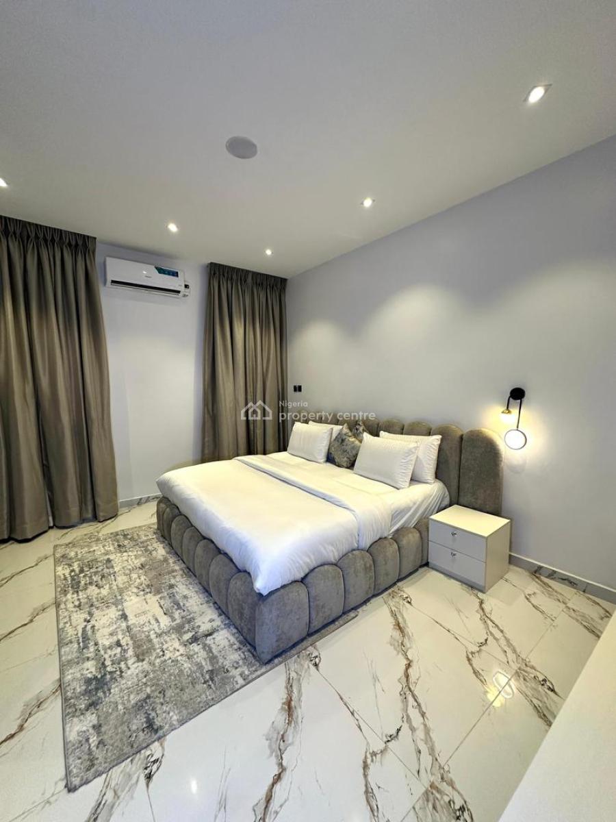 Luxury 3bedroom Pencinema, Bathub & Ps5thouse with, Balcony, En-suite Rooms, Hockey, Poo, 24/7 Power, Comfortable Stay, Ikate Elegushi, Lekki, Lagos, Flat / Apartment Short Let