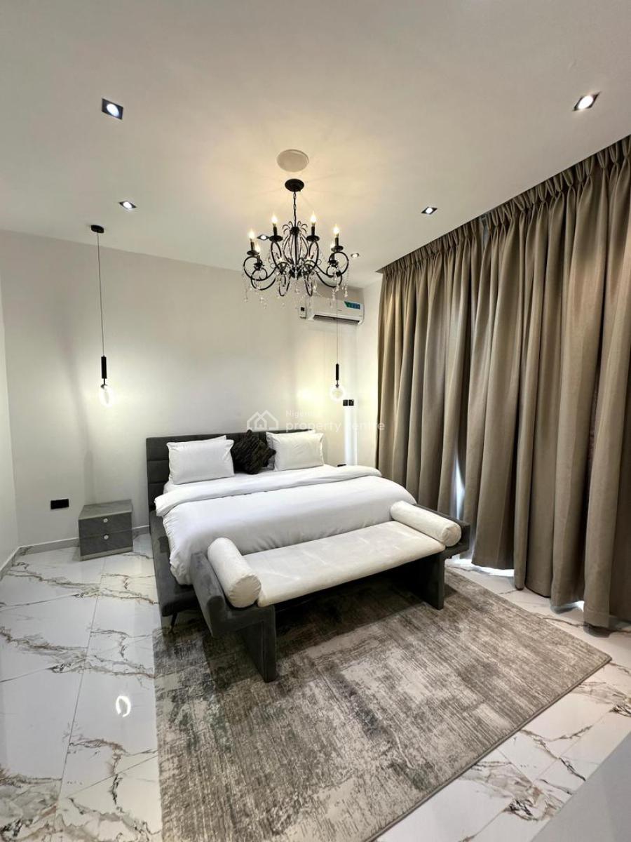 Luxury 3bedroom Pencinema, Bathub & Ps5thouse with, Balcony, En-suite Rooms, Hockey, Poo, 24/7 Power, Comfortable Stay, Ikate Elegushi, Lekki, Lagos, Flat / Apartment Short Let