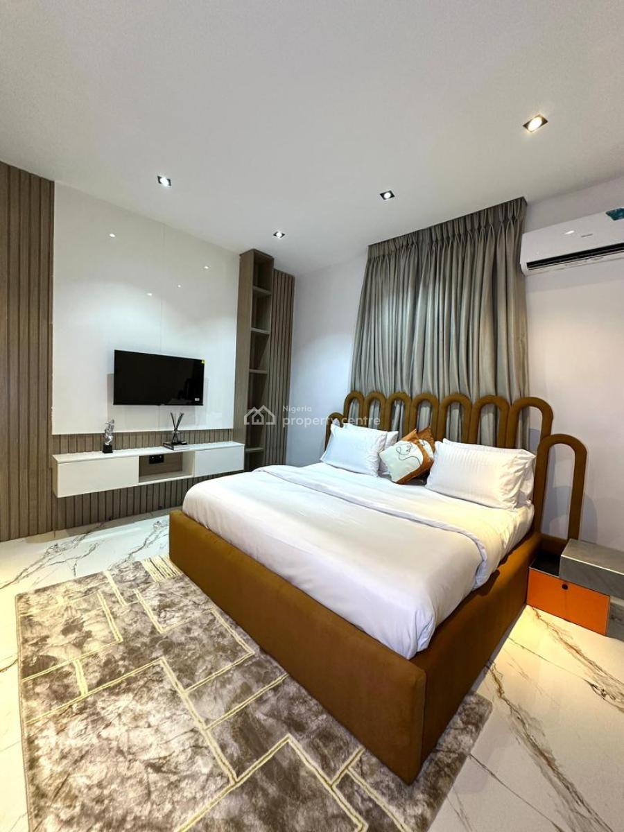Luxury 3bedroom Pencinema, Bathub & Ps5thouse with, Balcony, En-suite Rooms, Hockey, Poo, 24/7 Power, Comfortable Stay, Ikate Elegushi, Lekki, Lagos, Flat / Apartment Short Let