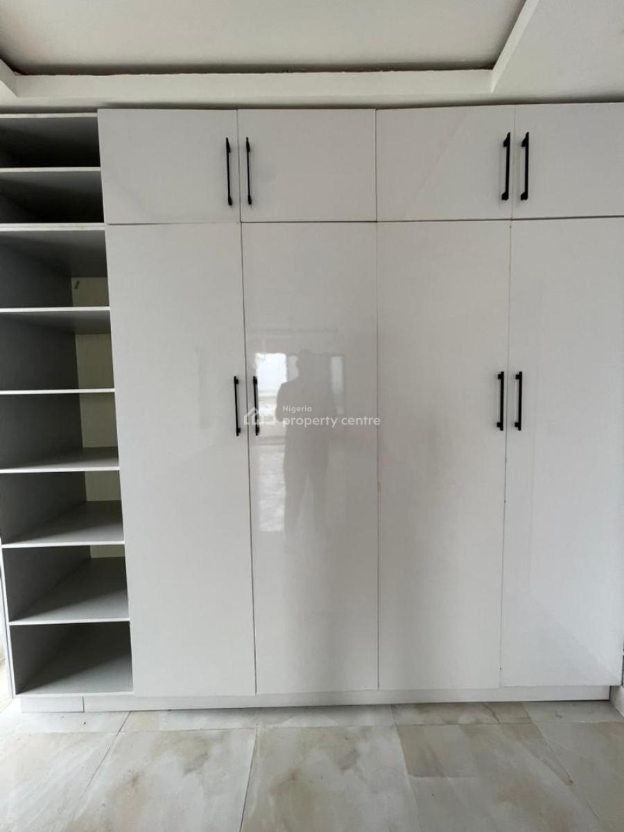 a Contemporary Modern 4bedroom Maisonette Penthouse with Bq, Lekki Phase 1, Lekki, Lagos, House for Sale