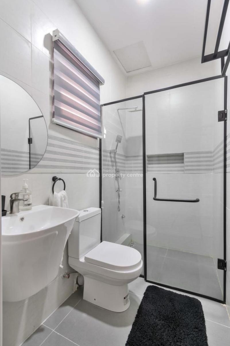 Premium 1 Bedroom Apartment with Pool and Gym, 24/7 Power, Unlimited Wifi, Parking Space, Comfortable and Secure Stay, Ikate Elegushi, Lekki, Lagos, Flat / Apartment Short Let