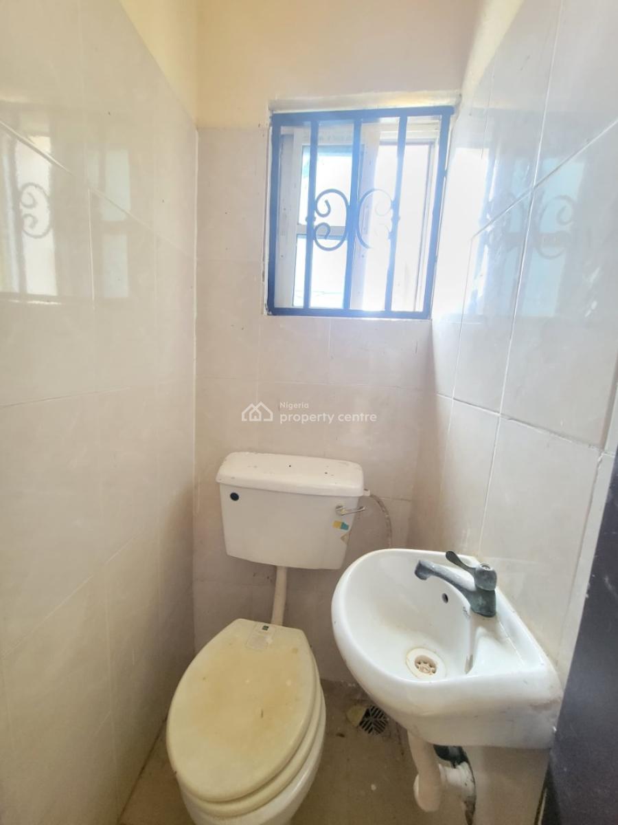 Spacious and Sharp 3 Bedroom Apartment, Westwood Estate, Badore, Ajah, Lagos, Flat / Apartment for Rent