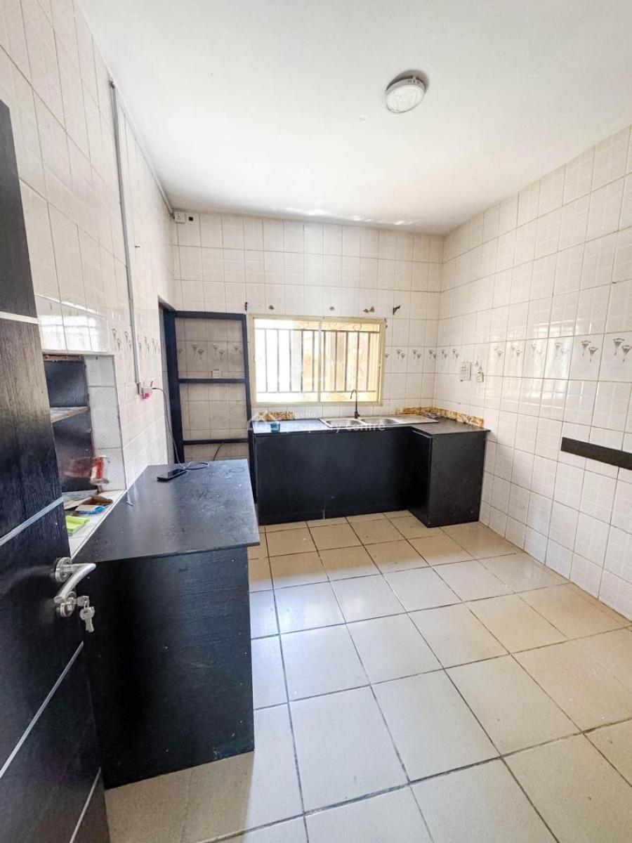 Self Serviced Three Bedroom Terrace Duplex, Ilasan, Lekki, Lagos, Terraced Duplex for Rent
