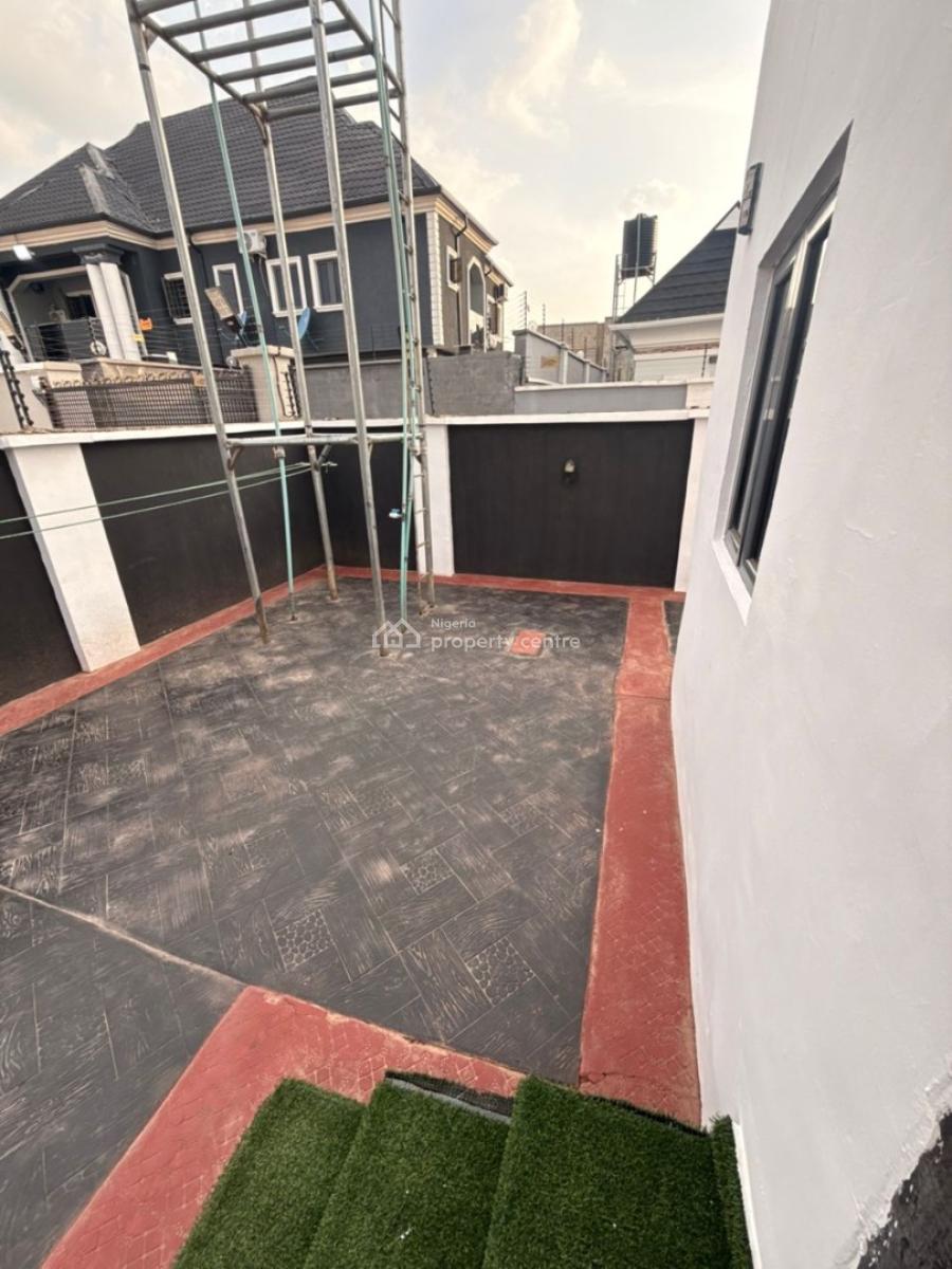 Newly Renovated Fully Detached 4 Bedroom Duplex with 1 Room Bq, Ire Akari Estate, Akala Express, Ibadan, Oyo, Detached Duplex for Sale
