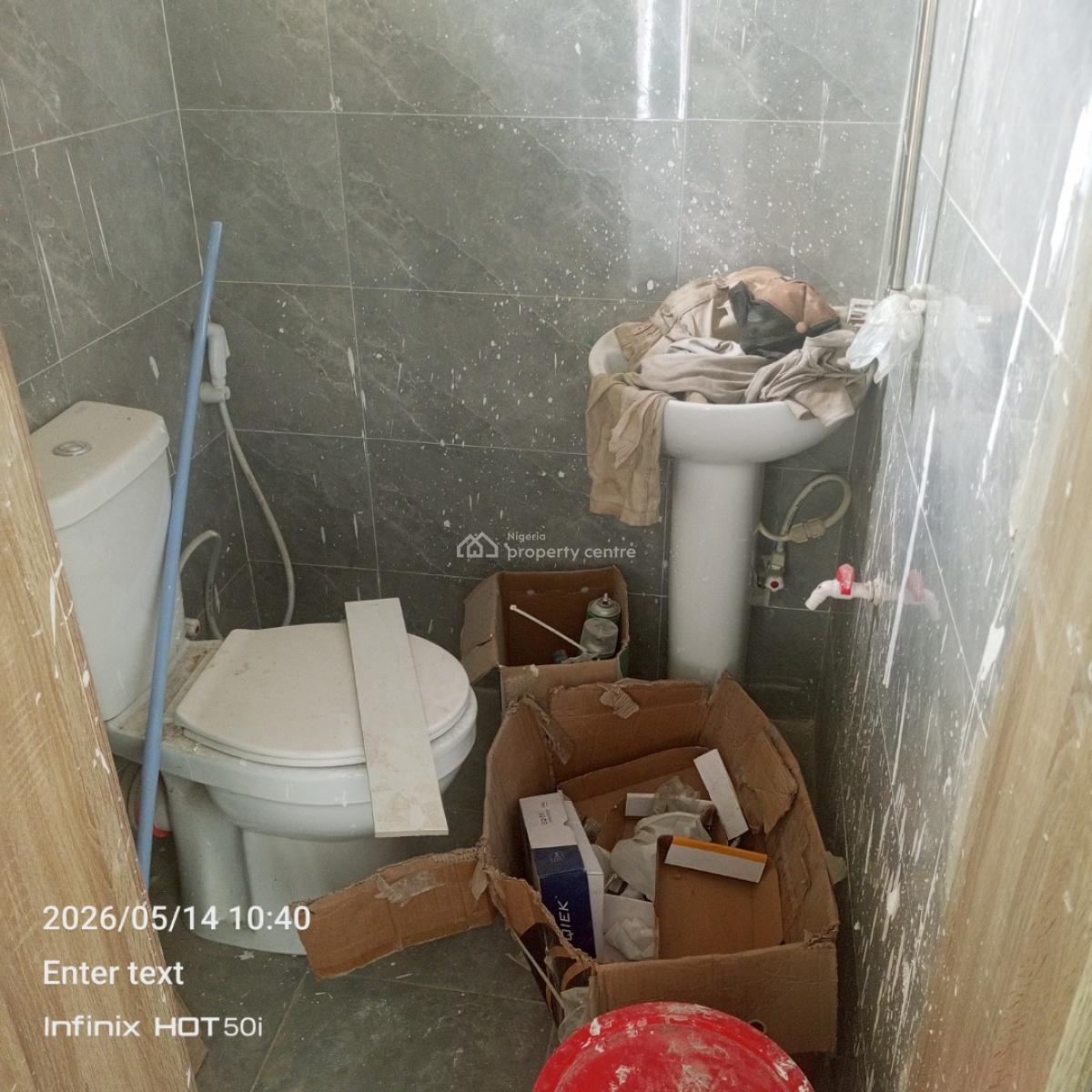 Two Bedroom Apartment Upstairs, Budu Thomas Estate, Ajiwe, Ajah, Lagos, Flat / Apartment for Rent