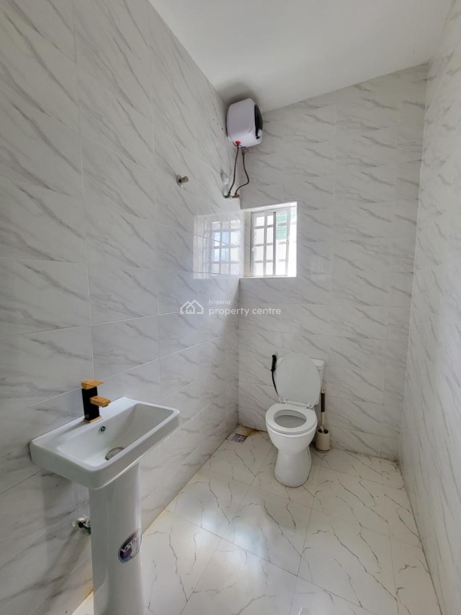 Standard and Spacious 3bedroom Apartment, First Unity Estate, Badore, Ajah, Lagos, Flat / Apartment for Rent
