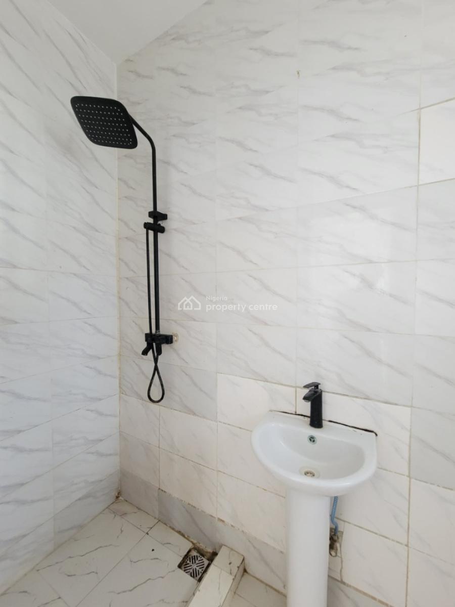 Standard and Spacious 3bedroom Apartment, First Unity Estate, Badore, Ajah, Lagos, Flat / Apartment for Rent