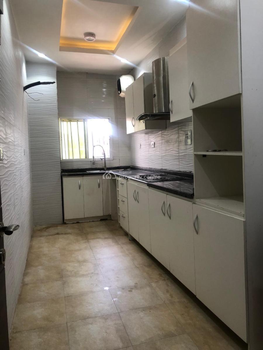 Well Finished 2bed Apartment, Inside an Estate, Ikate, Lekki, Lagos, Flat / Apartment for Rent