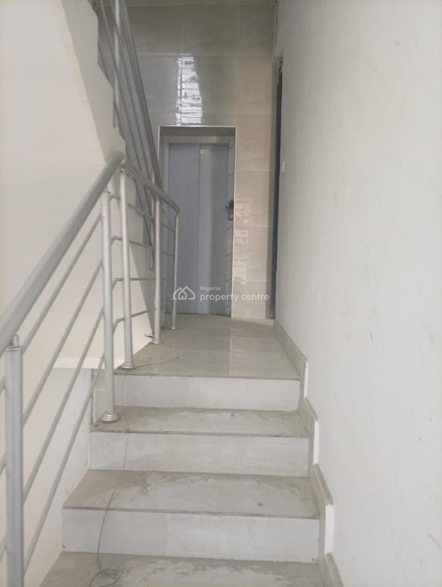 Exquisitely Finished 3 Bedroom Apartment with Swimming Pool Bq, Elevator, Lekki Phase 1, Lekki, Lagos, Flat / Apartment for Sale