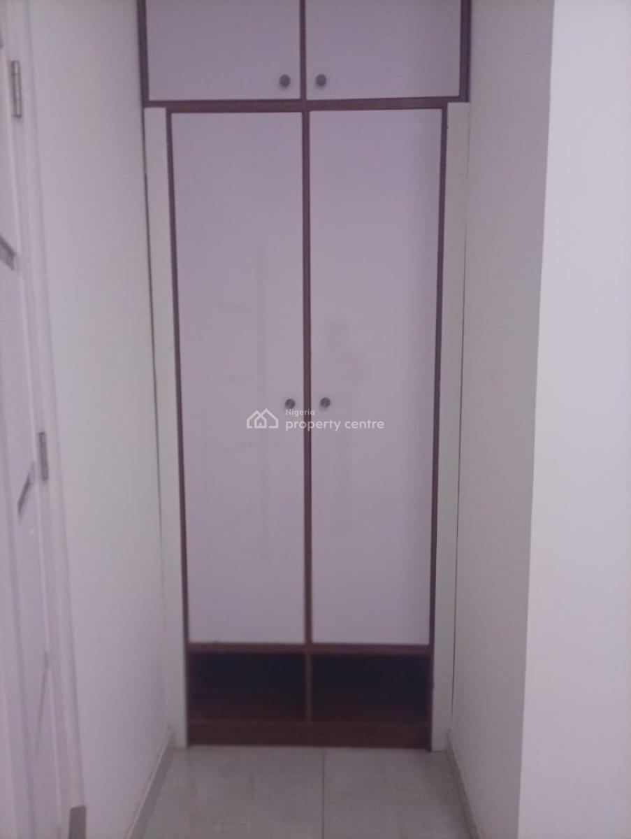 Exquisitely Finished 3 Bedroom Apartment with Swimming Pool Bq, Elevator, Lekki Phase 1, Lekki, Lagos, Flat / Apartment for Sale