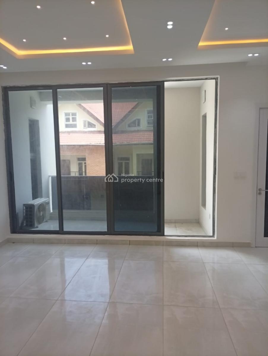 Exquisitely Finished 3 Bedroom Apartment with Swimming Pool Bq, Elevator, Lekki Phase 1, Lekki, Lagos, Flat / Apartment for Sale