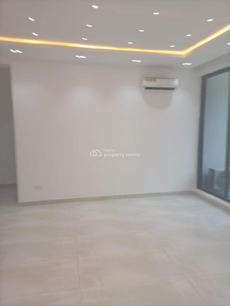 Exquisitely Finished 3 Bedroom Apartment with Swimming Pool Bq, Elevator, Lekki Phase 1, Lekki, Lagos, Flat / Apartment for Sale
