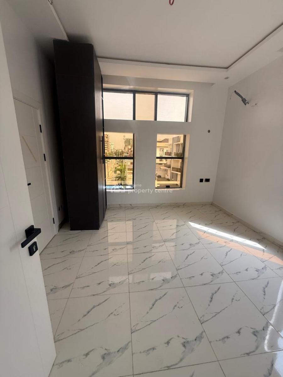5bedroom Fully Detached House with 3rooms Bq,pool,gardens,etc, Off Kingsway Road, Old Ikoyi, Ikoyi, Lagos, Detached Duplex for Rent