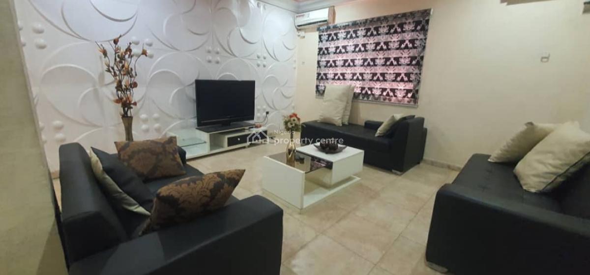 Lovely 2 Bedroom Flat + Amenities, Inside Magodo Gra 2 Estate Lagos, Gra Phase 2, Magodo, Lagos, Flat / Apartment for Rent
