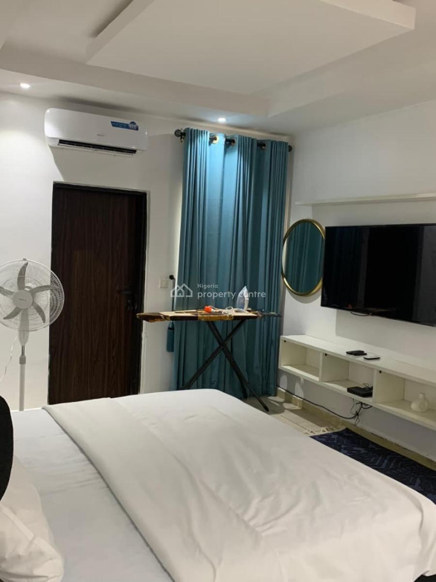 Furnished 3 Bedroom Masionette, Lekki Phase 1, Lekki, Lagos, Flat / Apartment for Sale