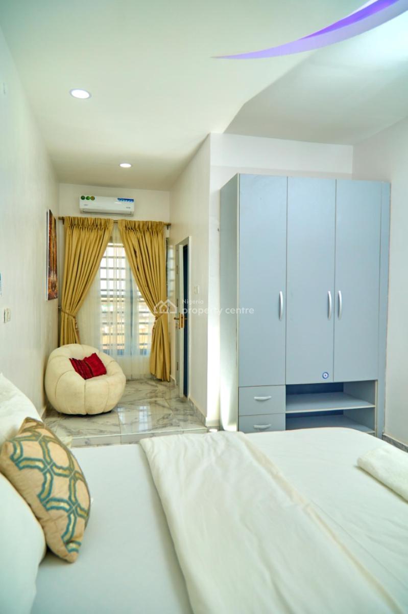 M & T Newly Furnished Luxurious 4 Bedroom Apartment, Ocean Bay Estate, Lekki Phase 1, Lekki, Lagos, Flat / Apartment Short Let