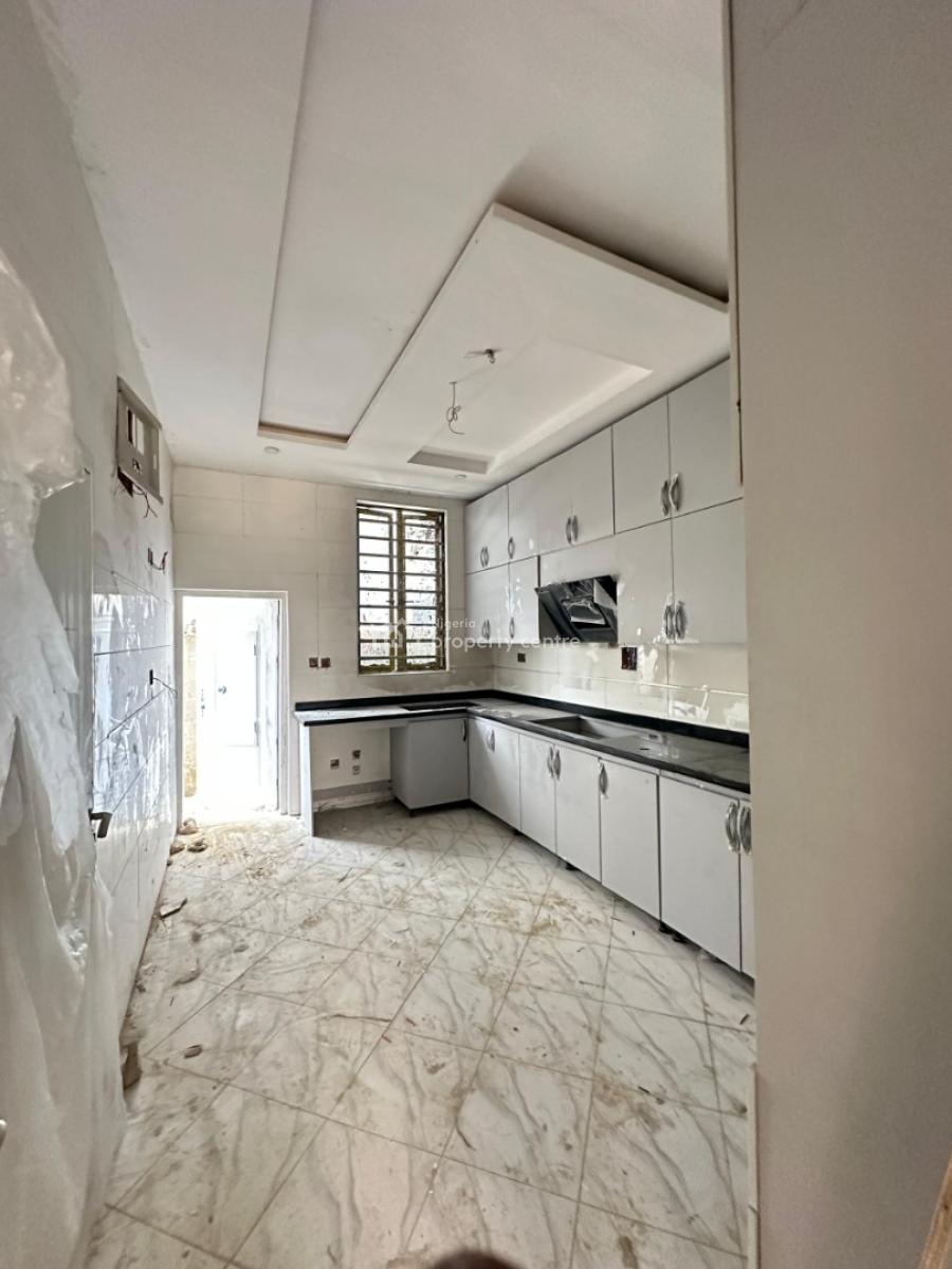 Spacious Luxury 4 Bedroom Terraced Duplex with Bq, Vgc, Lekki, Lagos, Terraced Duplex for Sale