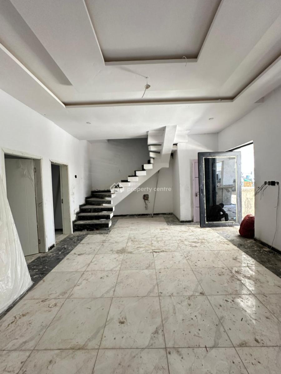 Spacious Luxury 4 Bedroom Terraced Duplex with Bq, Vgc, Lekki, Lagos, Terraced Duplex for Sale