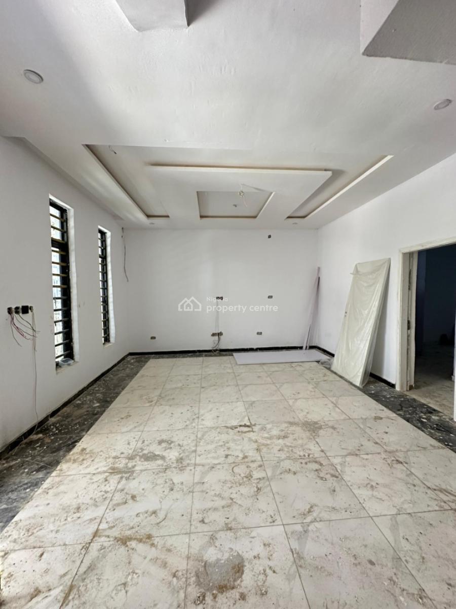 Spacious Luxury 4 Bedroom Terraced Duplex with Bq, Vgc, Lekki, Lagos, Terraced Duplex for Sale