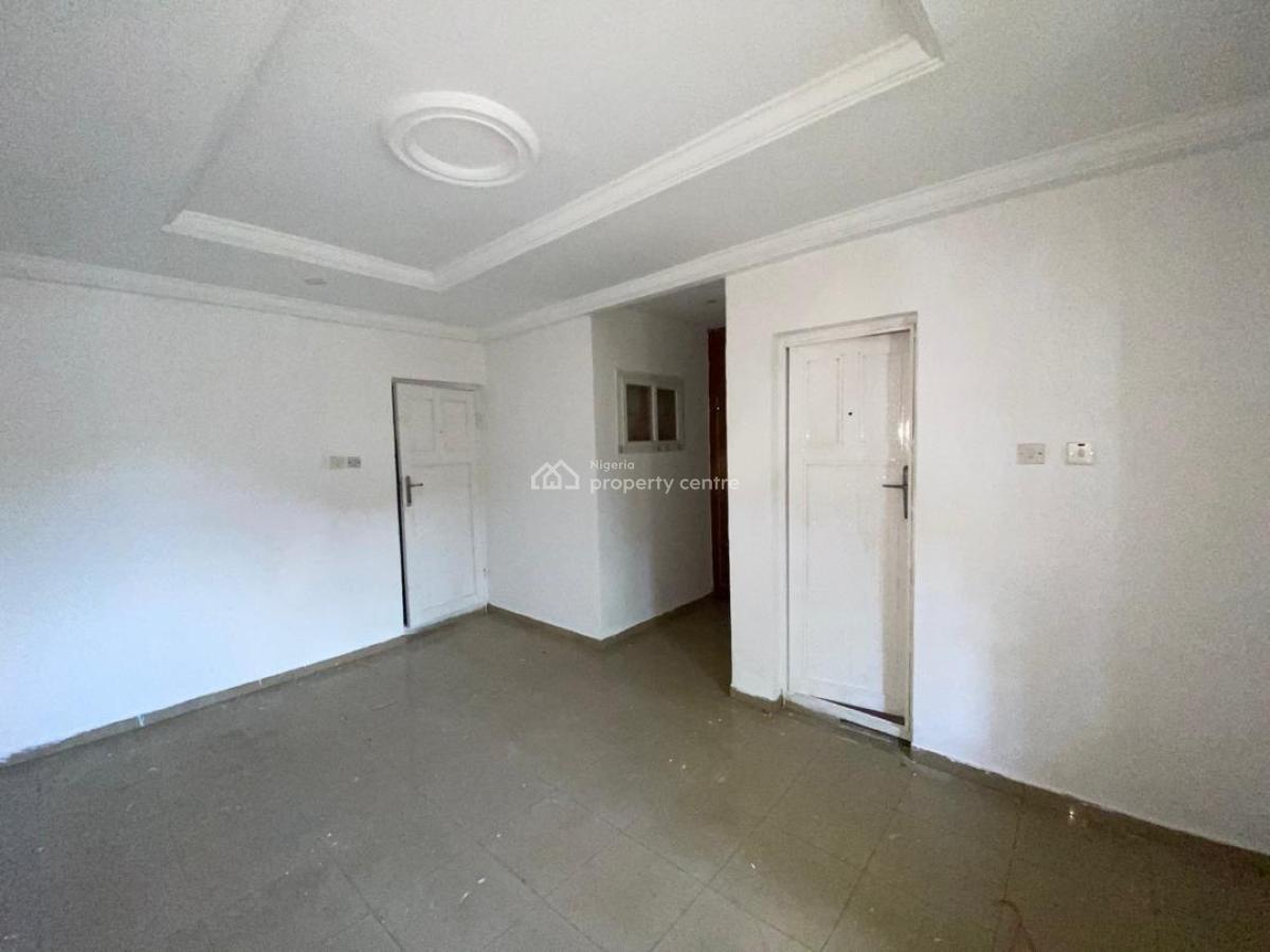 Renovated 4 Bedroom Semi-detached Duplex with 2 Rooms Bq, Jabi, Abuja, Semi-detached Duplex for Rent